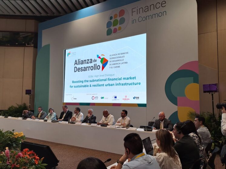 ABDE participa do Finance in Common Summit 2023