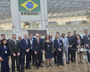 Embraer, MCTI e Finep celebram acordo de quase R$ 127 milhões para pesquisas de tecnologias de avião sustentável