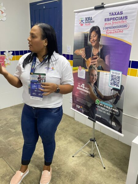AGE apresenta linhas de crédito a empreendedores de Santa Maria da Boa Vista